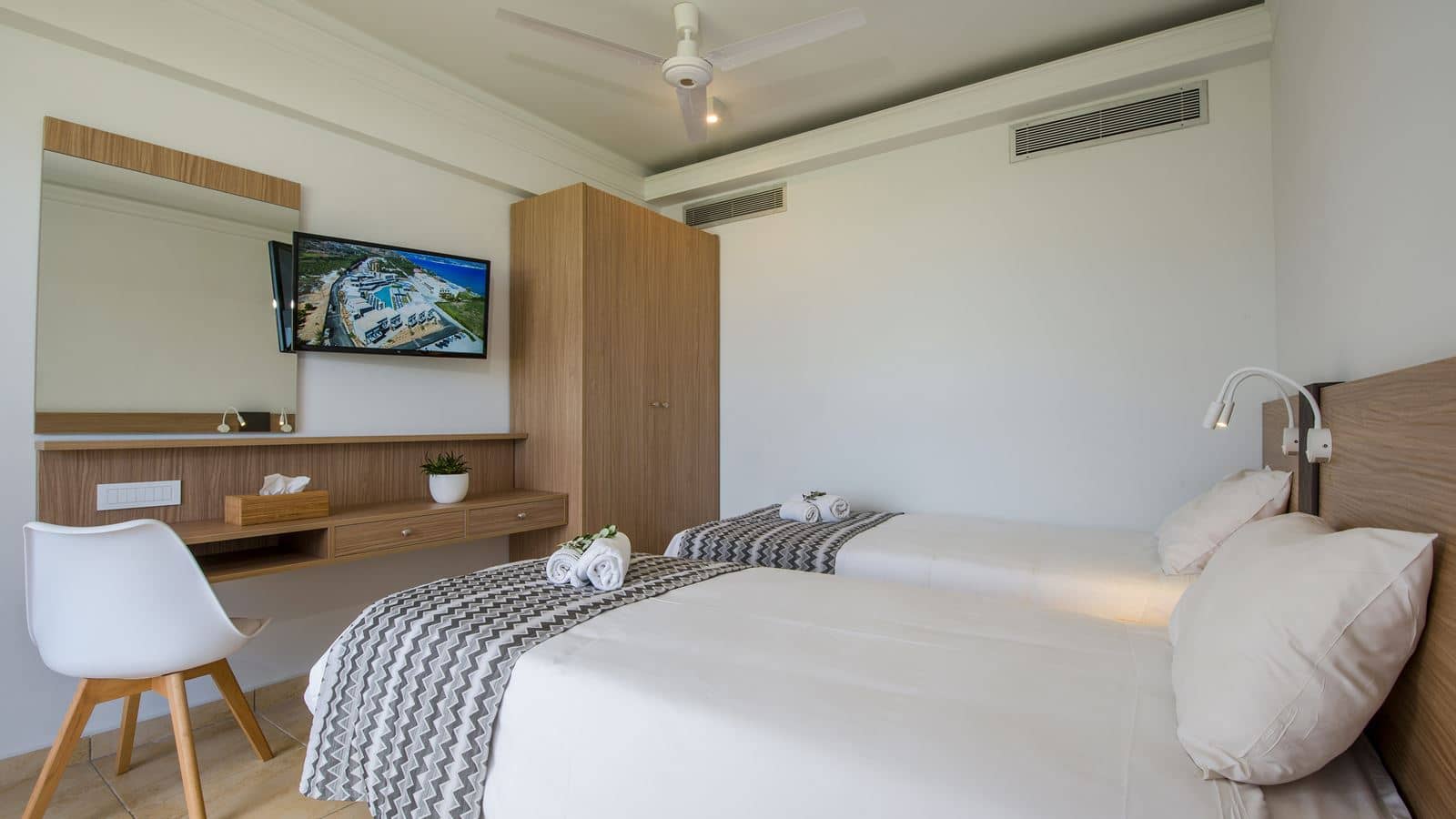 rooms-junior-suite
