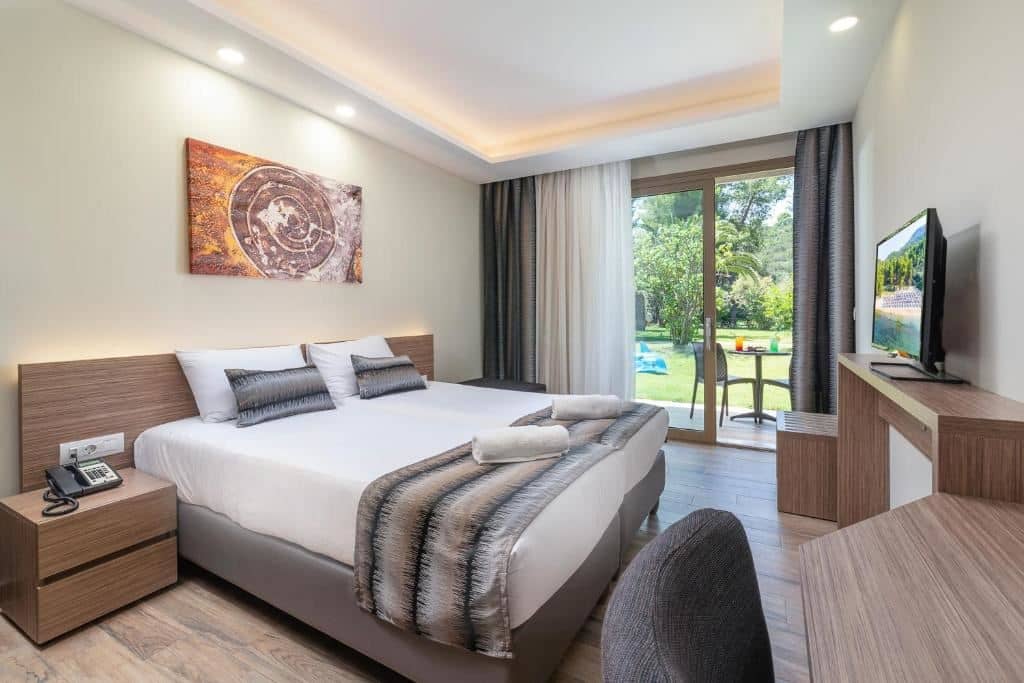 rooms-superior-double-room