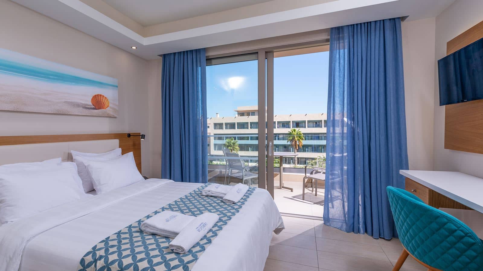 rooms-superior-family-land-view-4-pax