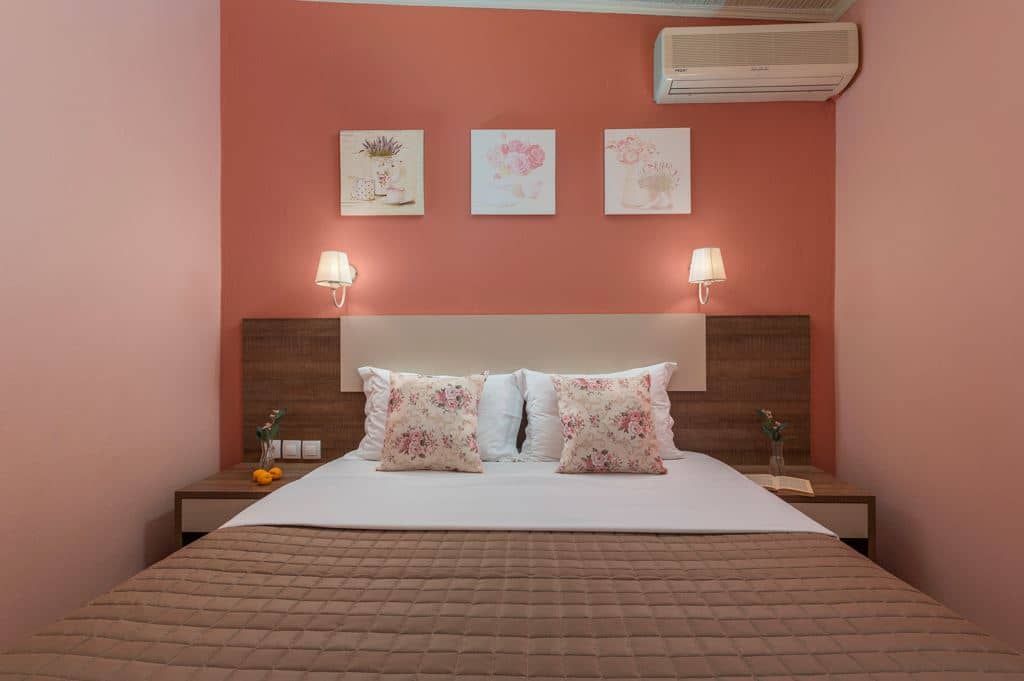 rooms-apartment-deluxe-2-bedrooms-family-friendly