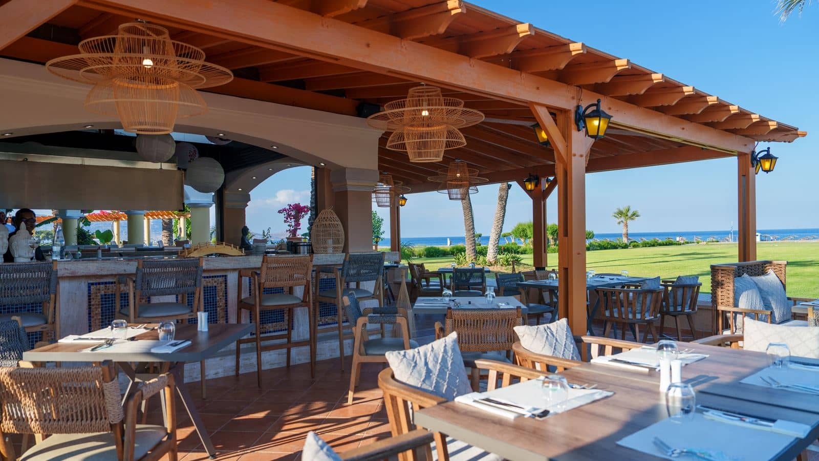 restaurants-zen-asian-fusion-gourmet-restaurant