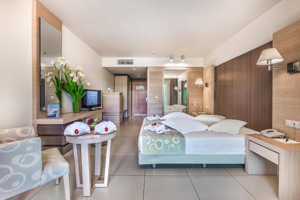 rooms-room-double-sharedpool