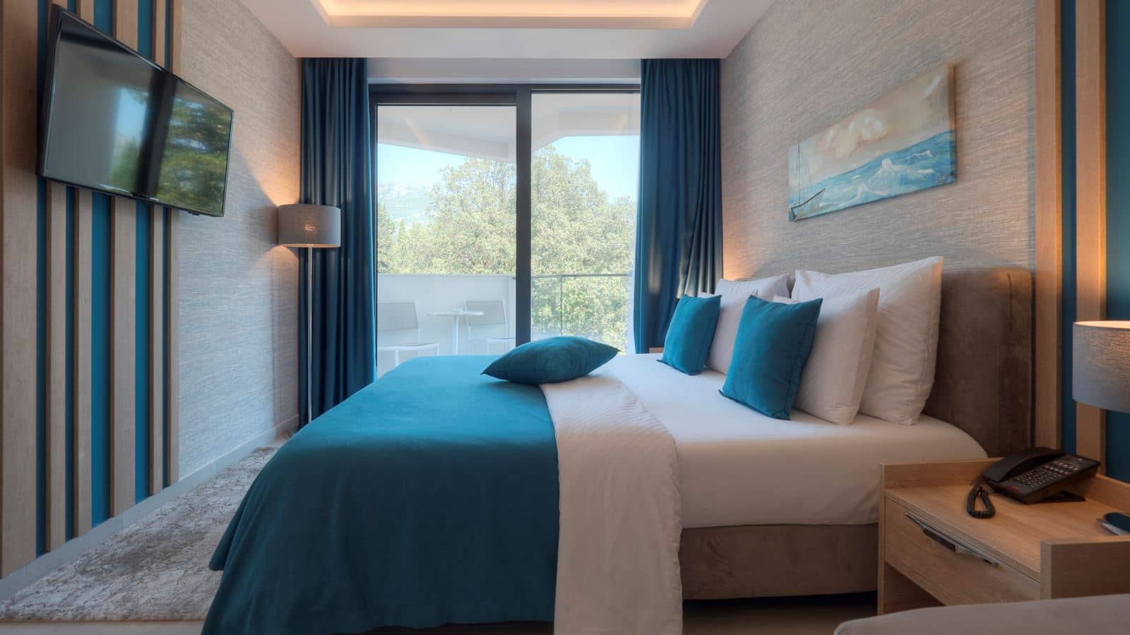 rooms-superior-room-side-sea-view