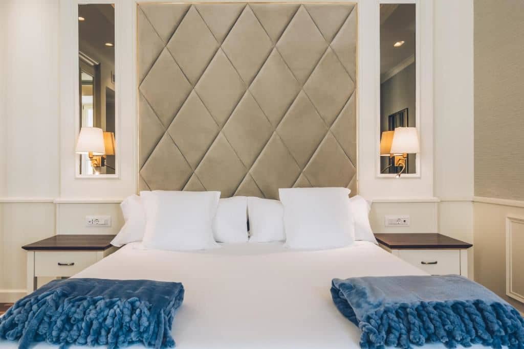 rooms-two-bedroom-family-duplex-suite