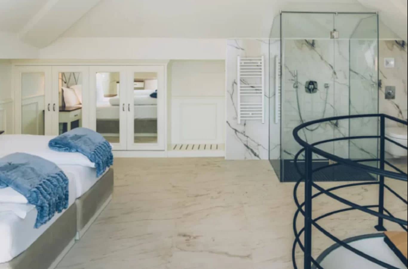 rooms-suite-royal-duplex