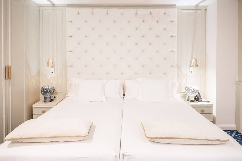 rooms-double-room