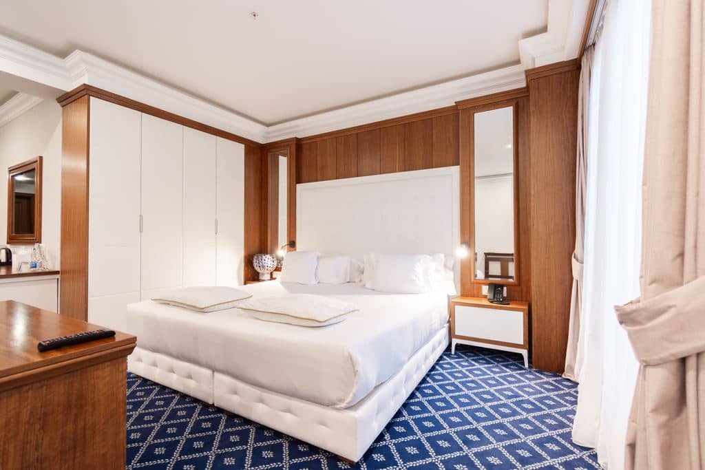 rooms-junior-suite