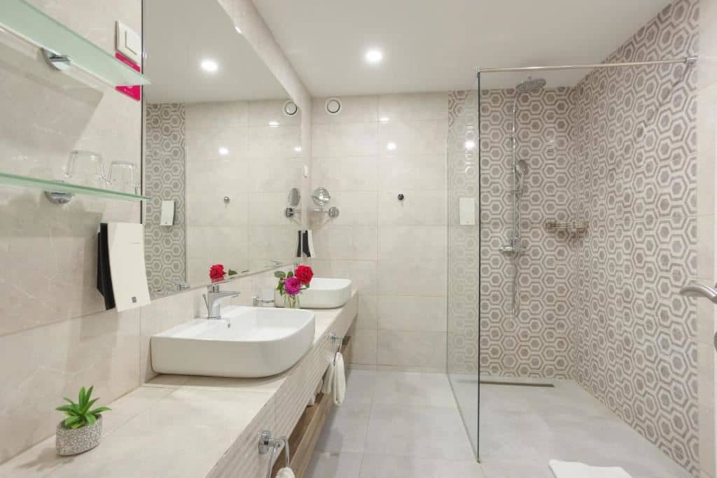 rooms-premium-sea-view-suite