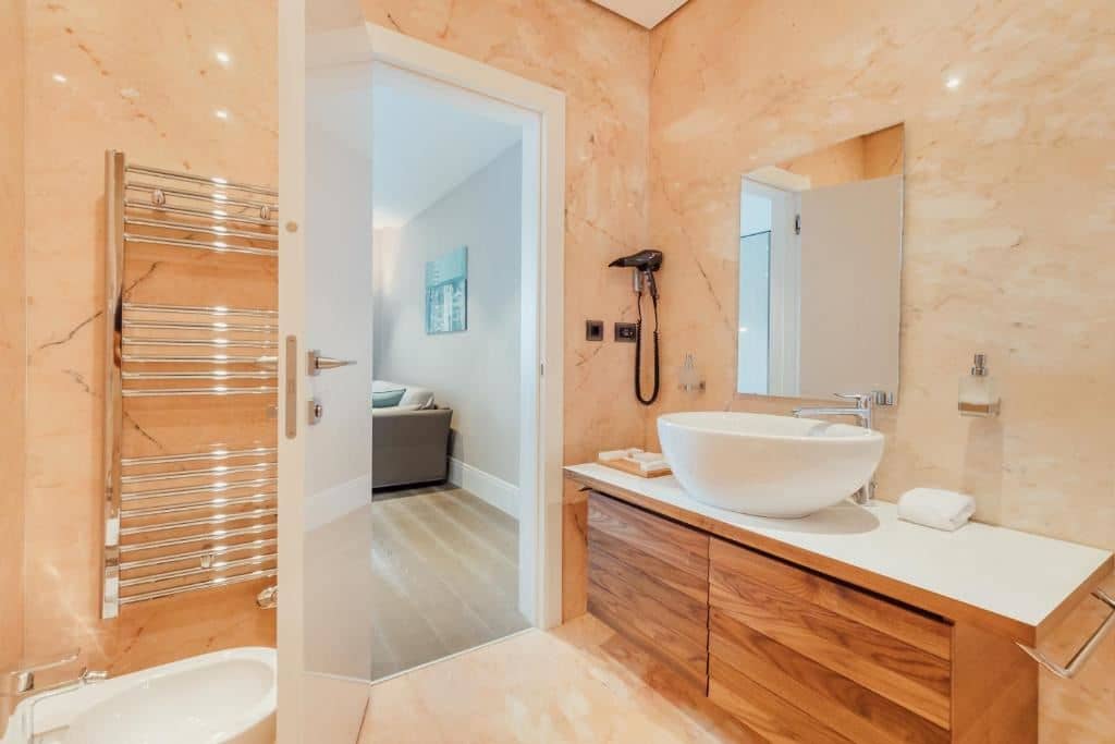 rooms-luux-room-sea-view