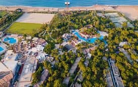 BLUE WATERS CLUB