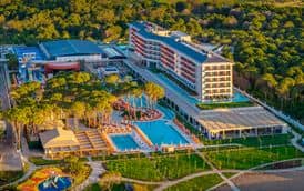 TRENDY PERGE RESORT & SUITES