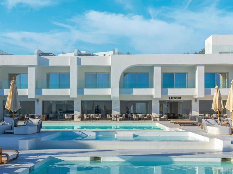 POSH CLUB BY WHITE HILLS - Vispārīgi