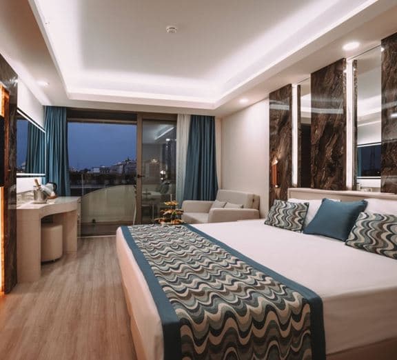 STANDARD ROOM WITH BALCONY Numuri