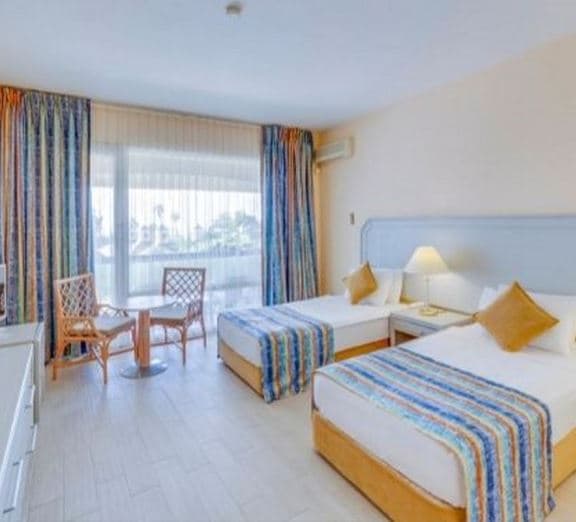 STANDARD ROOM LANDVIEW BALCONY OR TERRACE Numuri