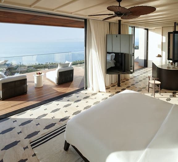 Hill Villa – 4 Bedrooms Numuri