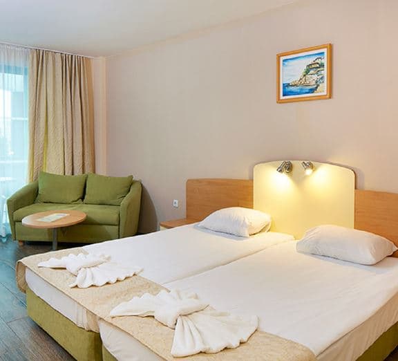 DOUBLE LARGE ROOM Numuri