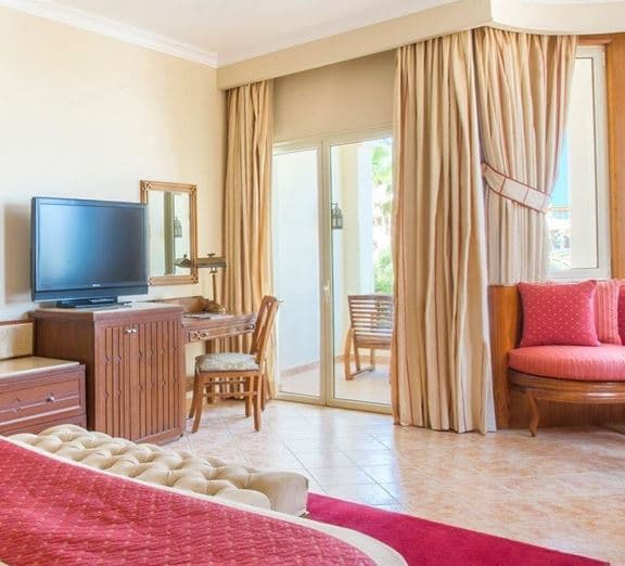 Junior Suite Side Sea View Numuri