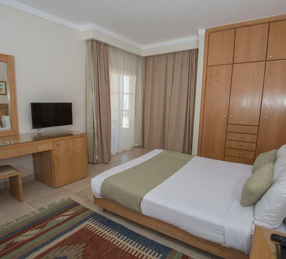 FAMILY ONE BEDROOM Numuri