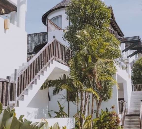 GRAND VIEW VILLA WITH PLUNGE POOL Numuri