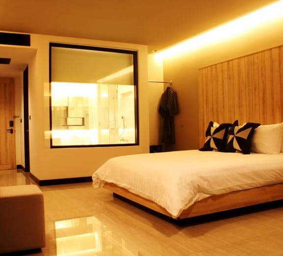 T SIX 5 PHENOMENAL Deluxe City View Numuri