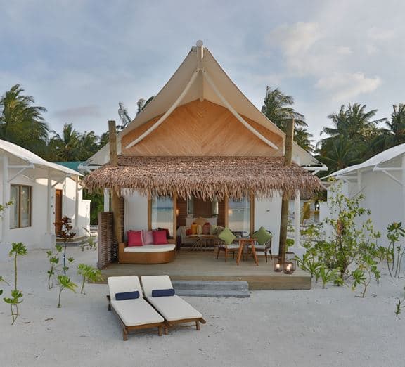 Beach Bungalow Numuri