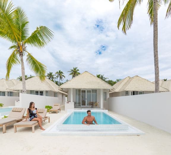 Grand Beach Suite with Pool Numuri