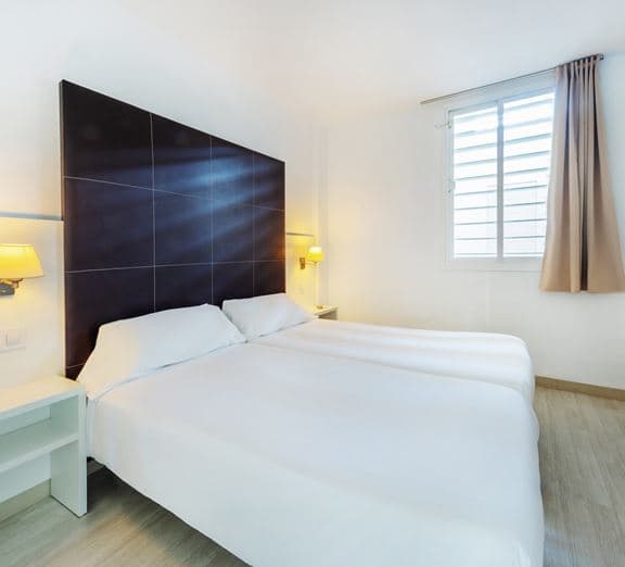 2 BEDROOM APARTMENT WITH BALCONY OR TERRACE Numuri