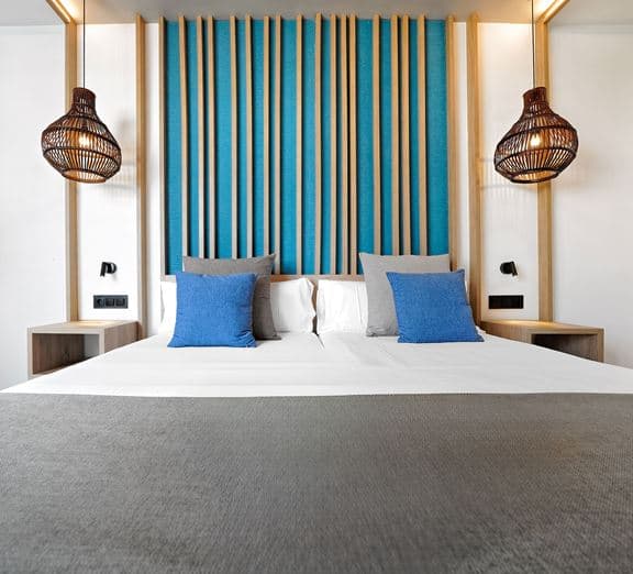 SUITE WITH BALCONY OR TERRACE Numuri