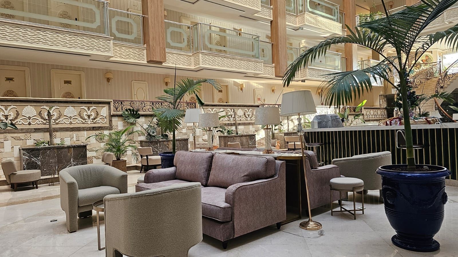 bars-atrium-bar
