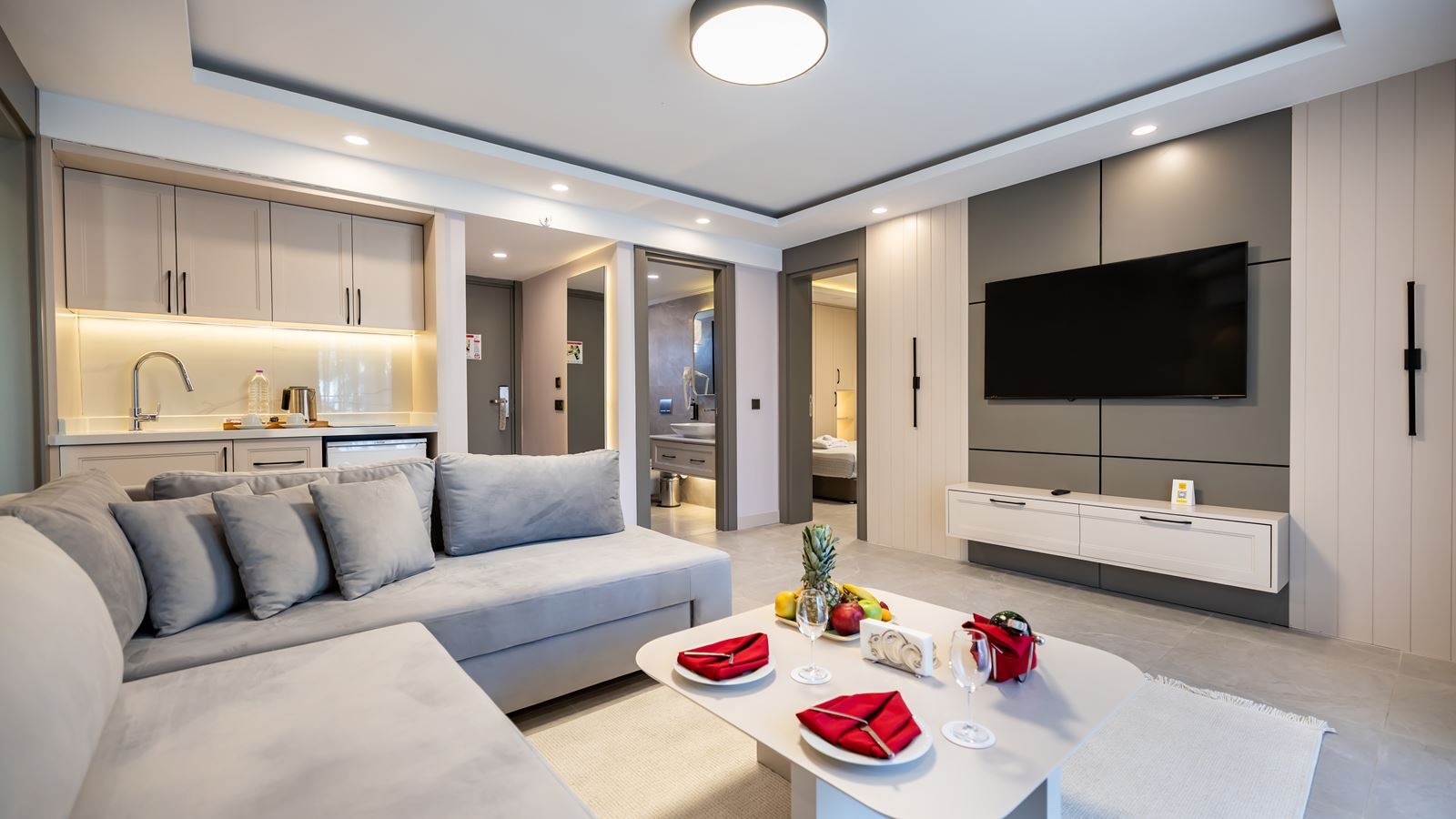 rooms-family-room-3-rooms