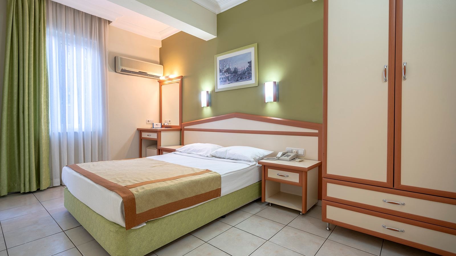 rooms-family-room