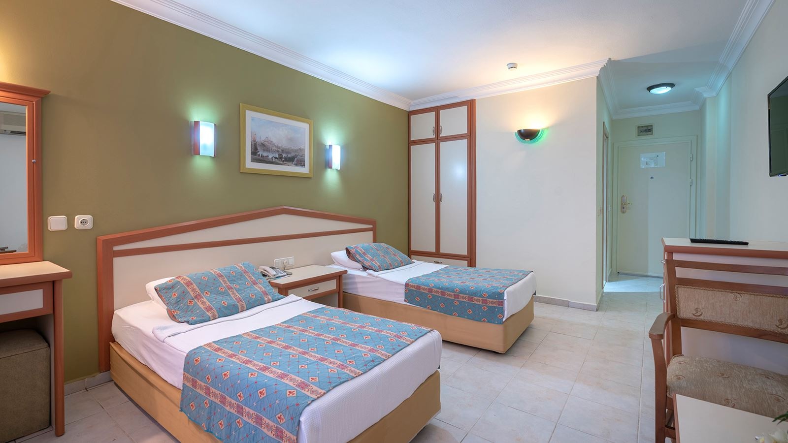 rooms-standard-room