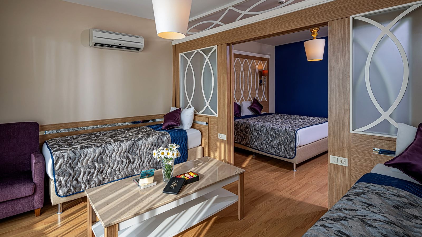 rooms-main-building-family-2-bedrooms-with-sliding-doors-land-view-couple--ladies-only