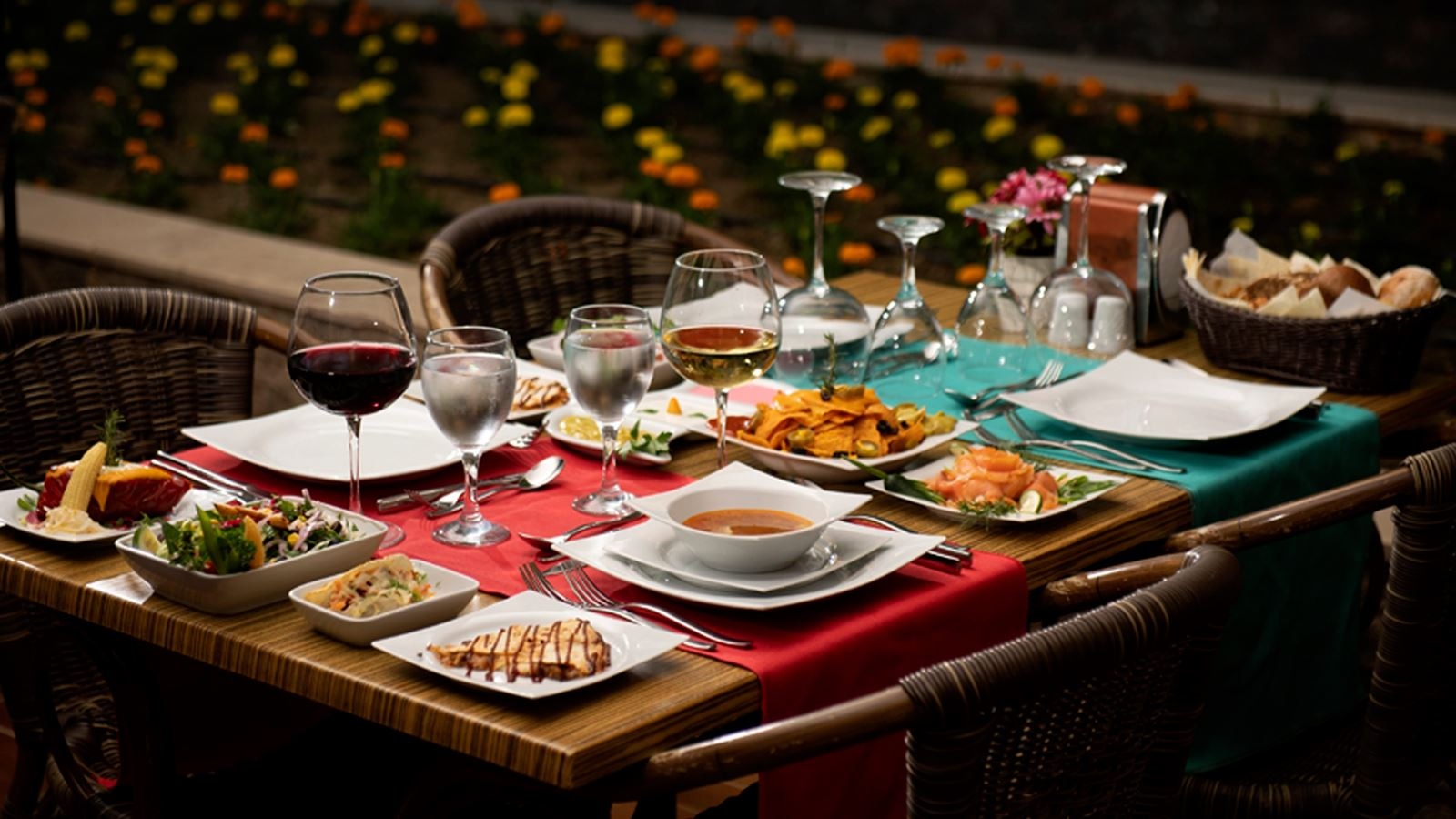 restaurants-aqua-restaurant