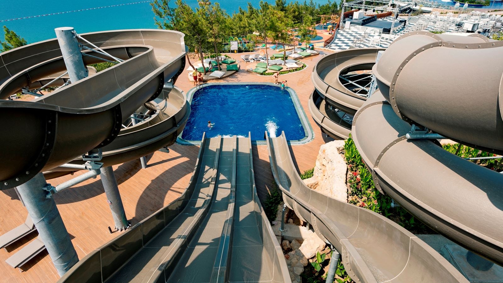 water-park-water-park