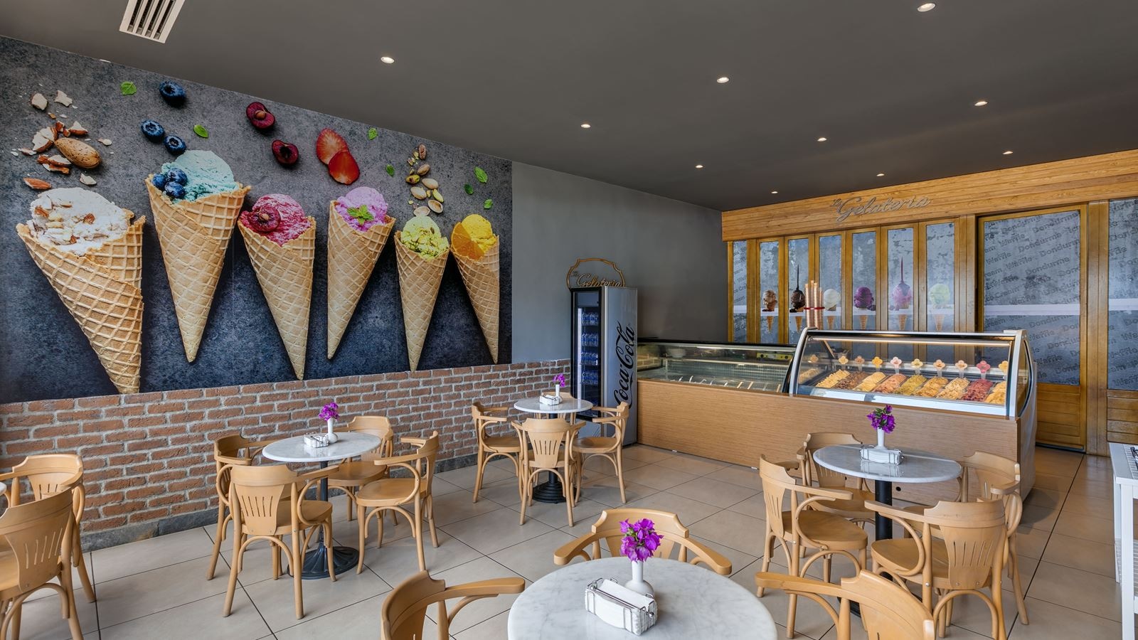 bars-ice-cream--fruit-beach-bar