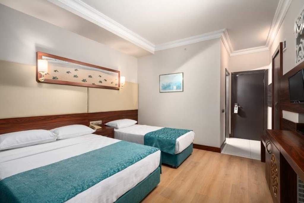 rooms-standard-room