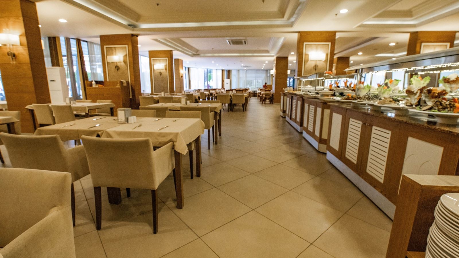 restaurants-main-restaurant