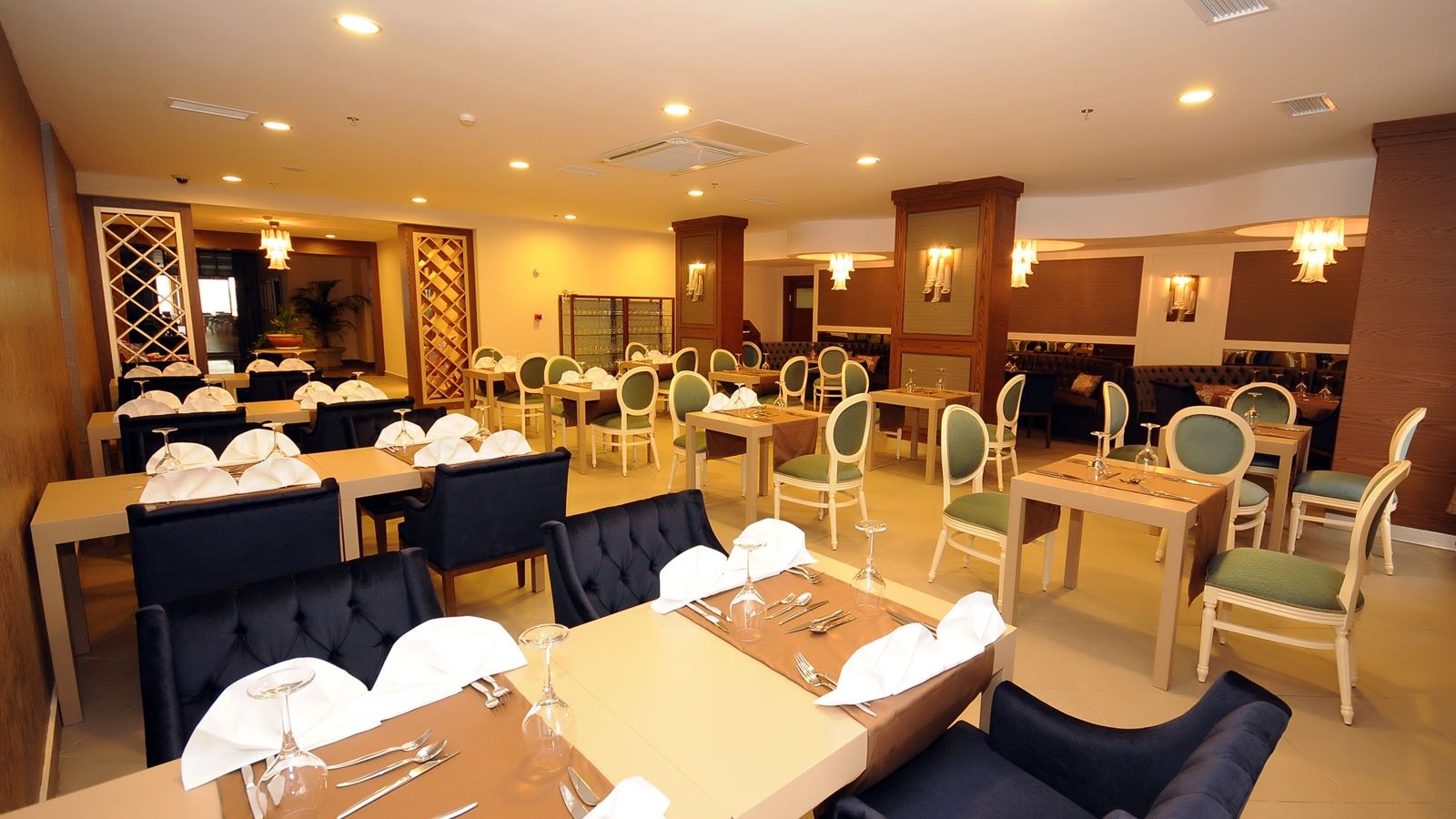 restaurants-a-la-carte-restaurant