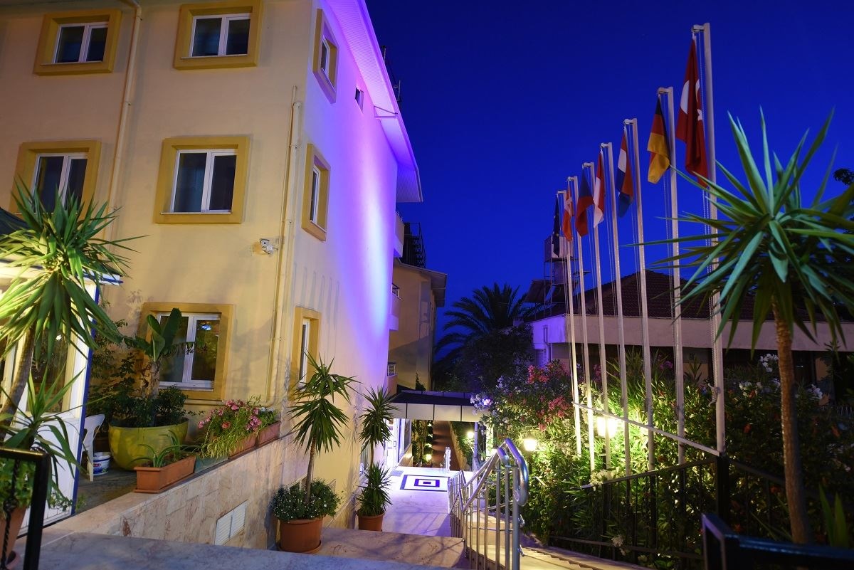 general-main-building