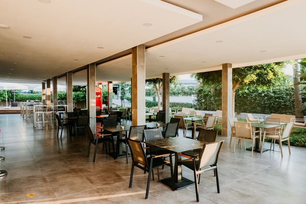 restaurants-snack-bar