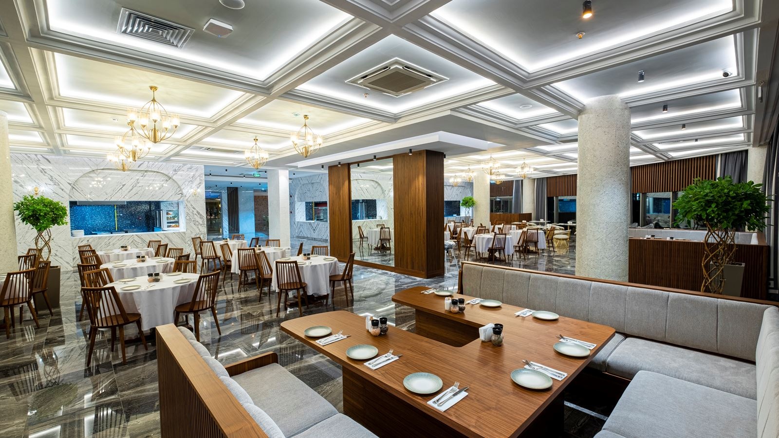 restaurants-platinum-restaurant