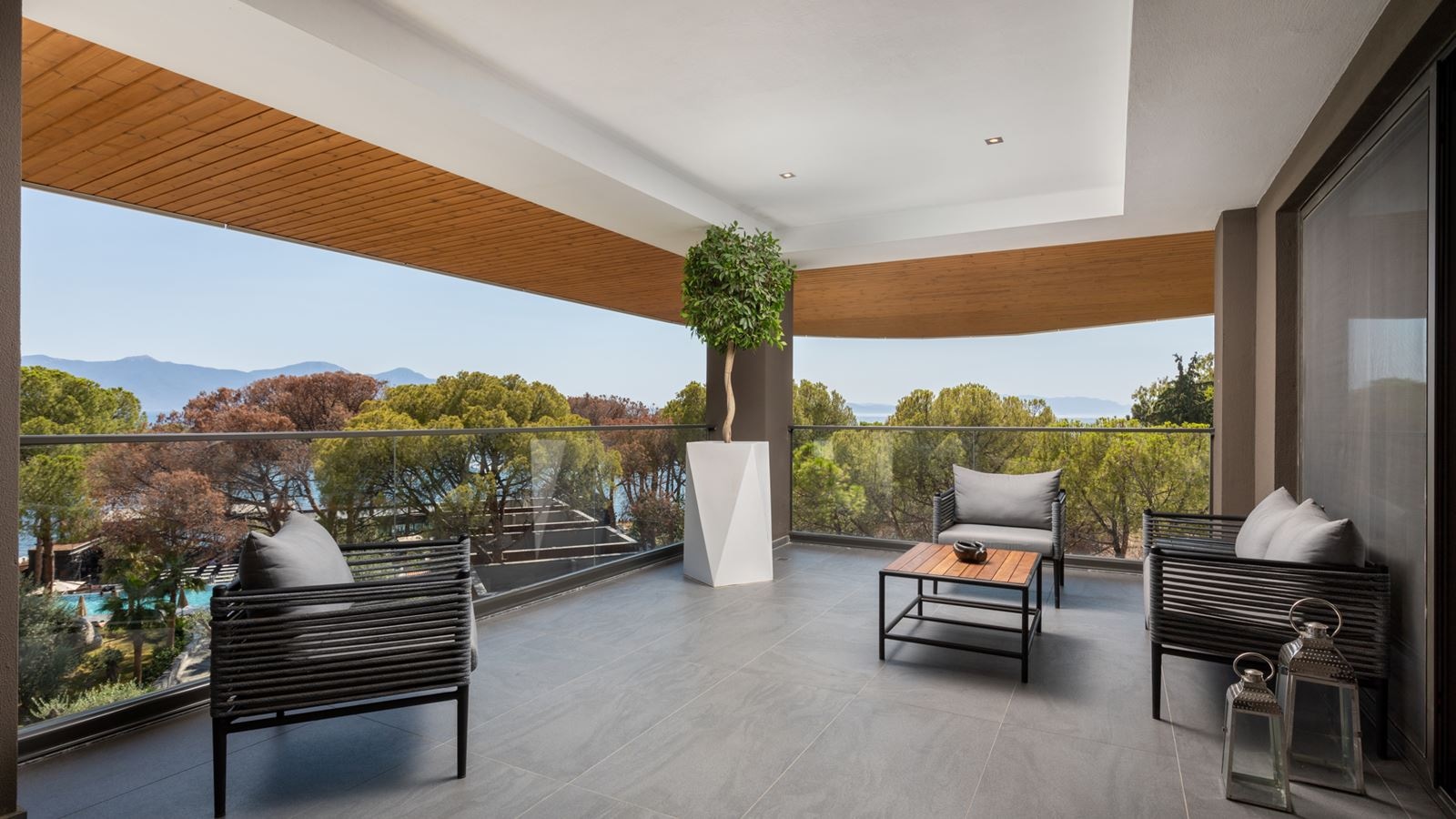 rooms-king-suit-sea-view