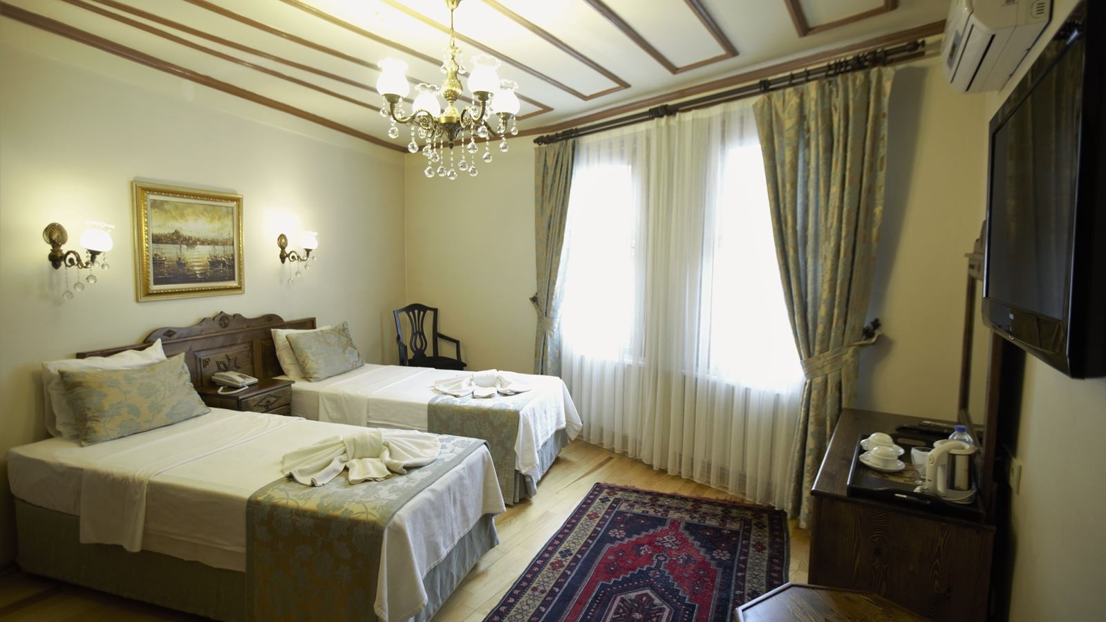 rooms-family-room-two-bedrooms