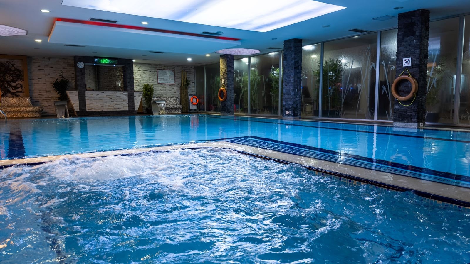 pools-indoor-pool