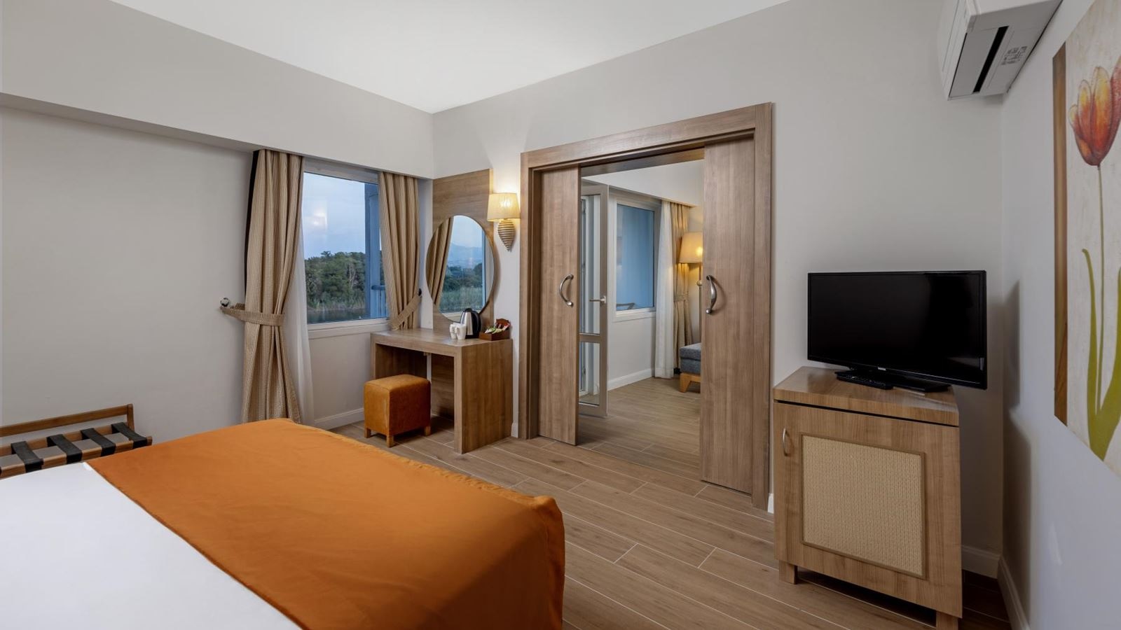 rooms-hotel-large-room