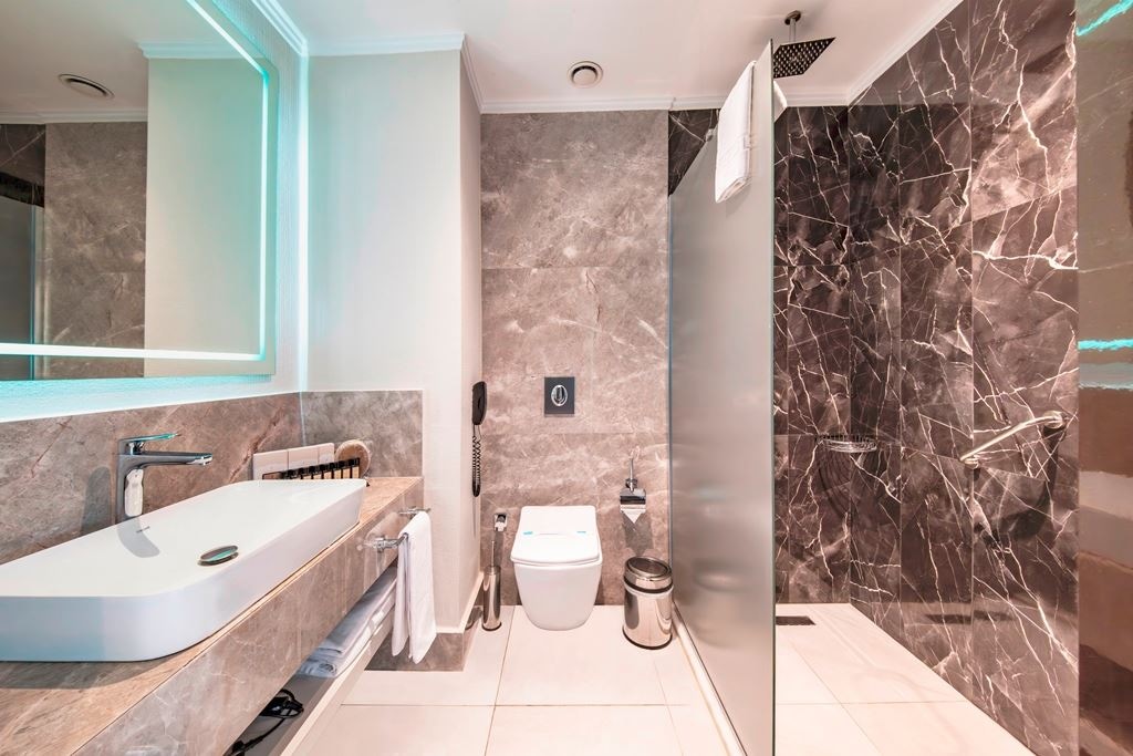 rooms-deluxe-room-sea-view