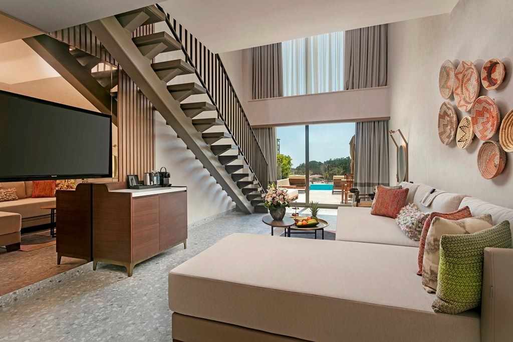 rooms-superior-dublex-swimup