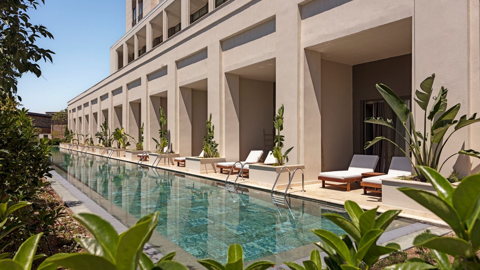 rooms-superior-dublex-swimup