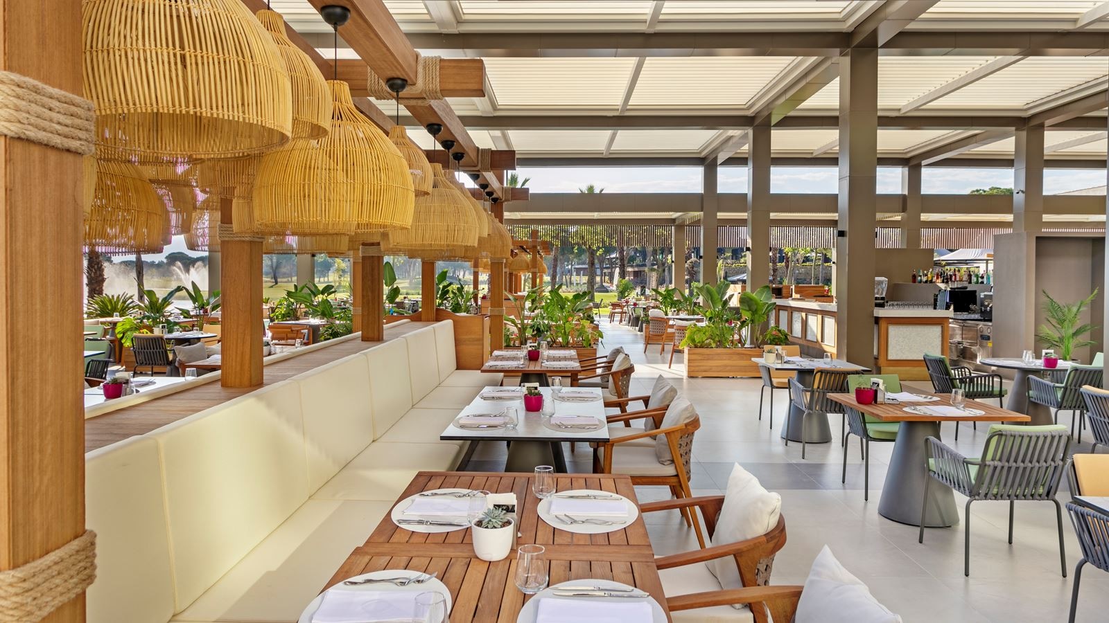 restaurants-main-restaurant